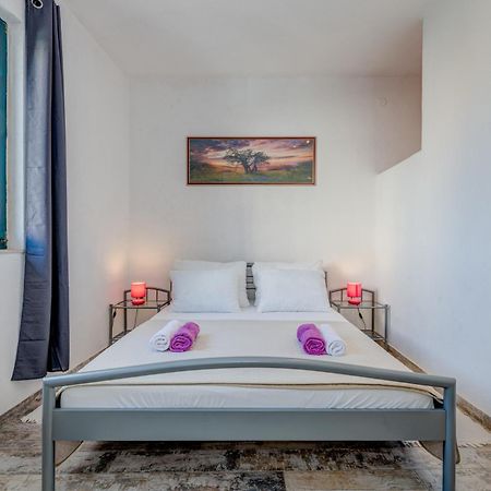 Apartament Deepwater House Slatine Zewnętrze zdjęcie