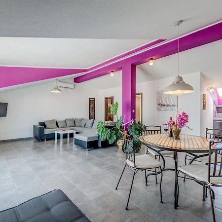 Apartament Deepwater House Slatine Zewnętrze zdjęcie