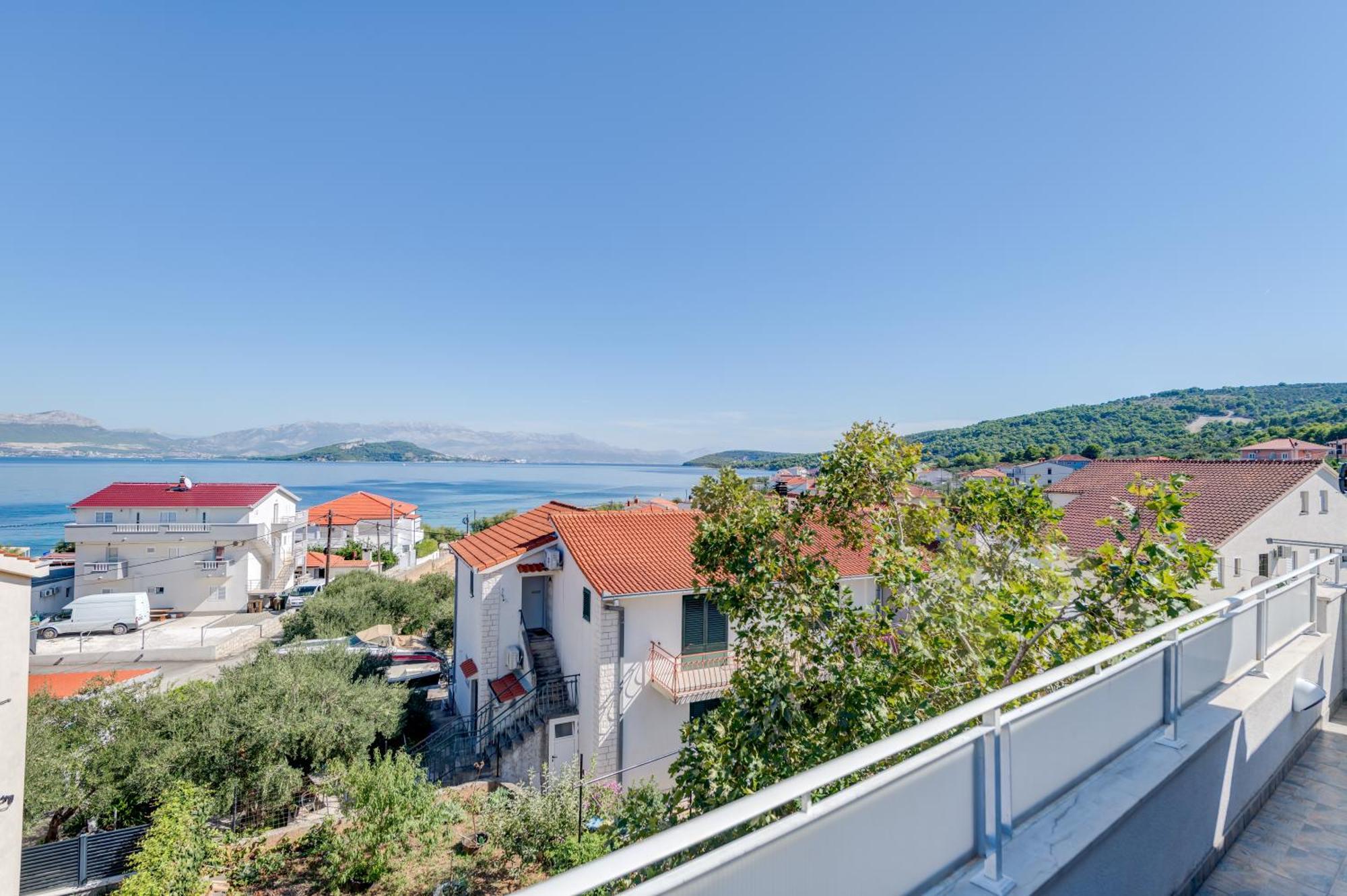 Apartament Deepwater House Slatine Zewnętrze zdjęcie