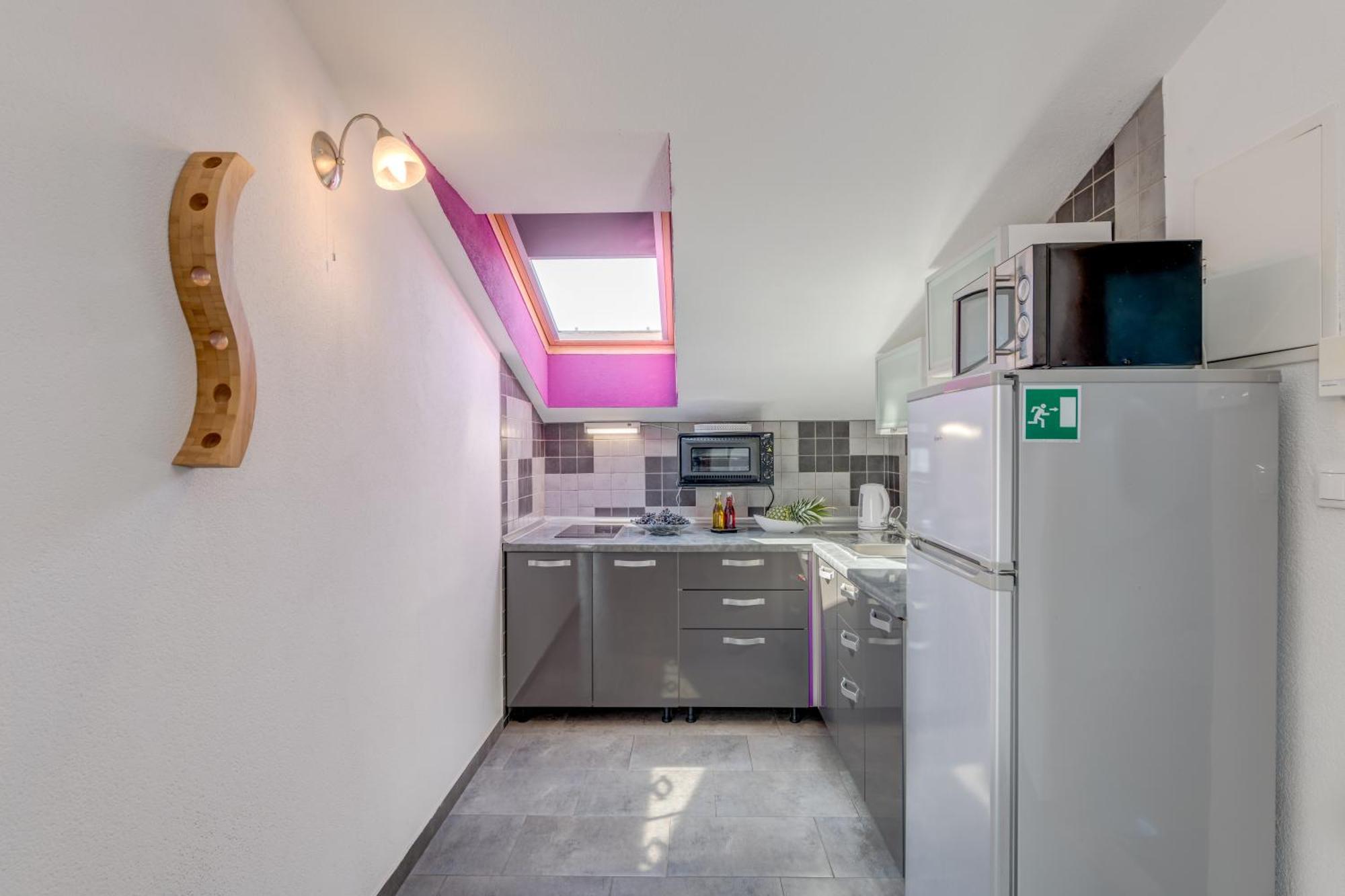 Apartament Deepwater House Slatine Zewnętrze zdjęcie